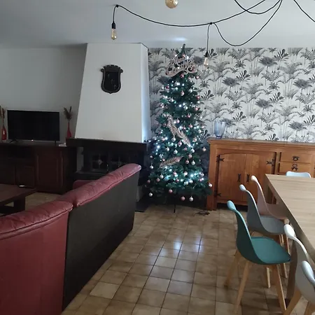 Gite Grande Capacite Fleville,La Serenite De Jeannot Fleville